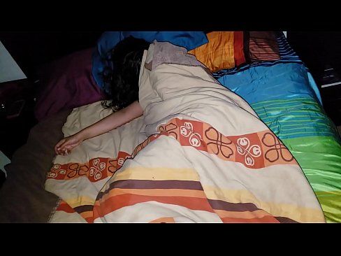 ❤️ Stepson dema ku di xew de ye, xatirê dayika xwe ya ciwan dike. ❤❌ Super porno li me ku.porngifmag-com.ru